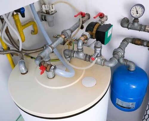 Right Hot Water System Size for Your Family in Melbourne