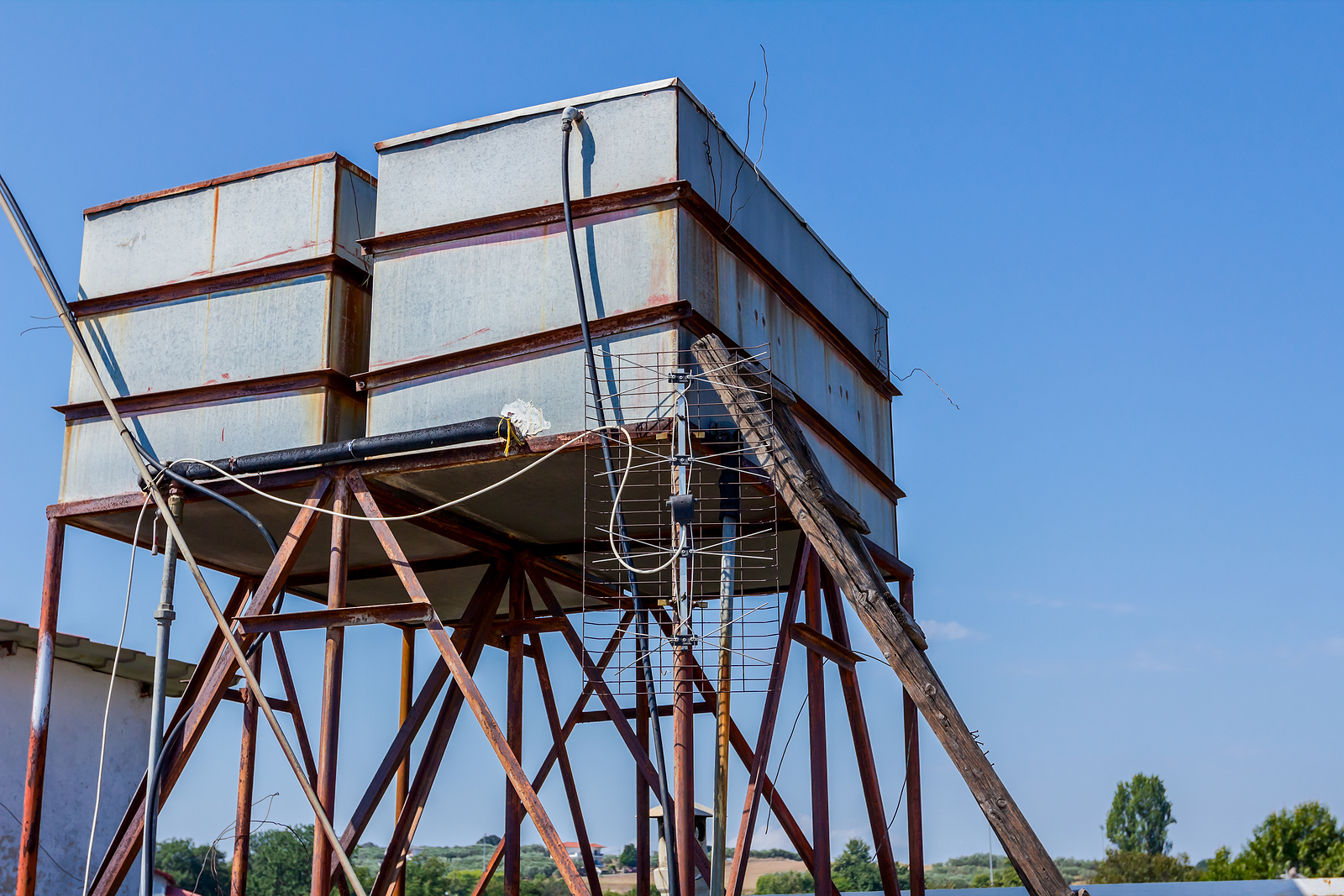 Storage Hot Water Units – Repair vs Replacement